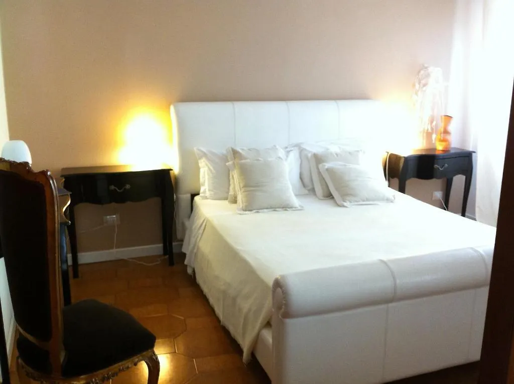 B&B Notarbartolo 3*, Palermo Italy